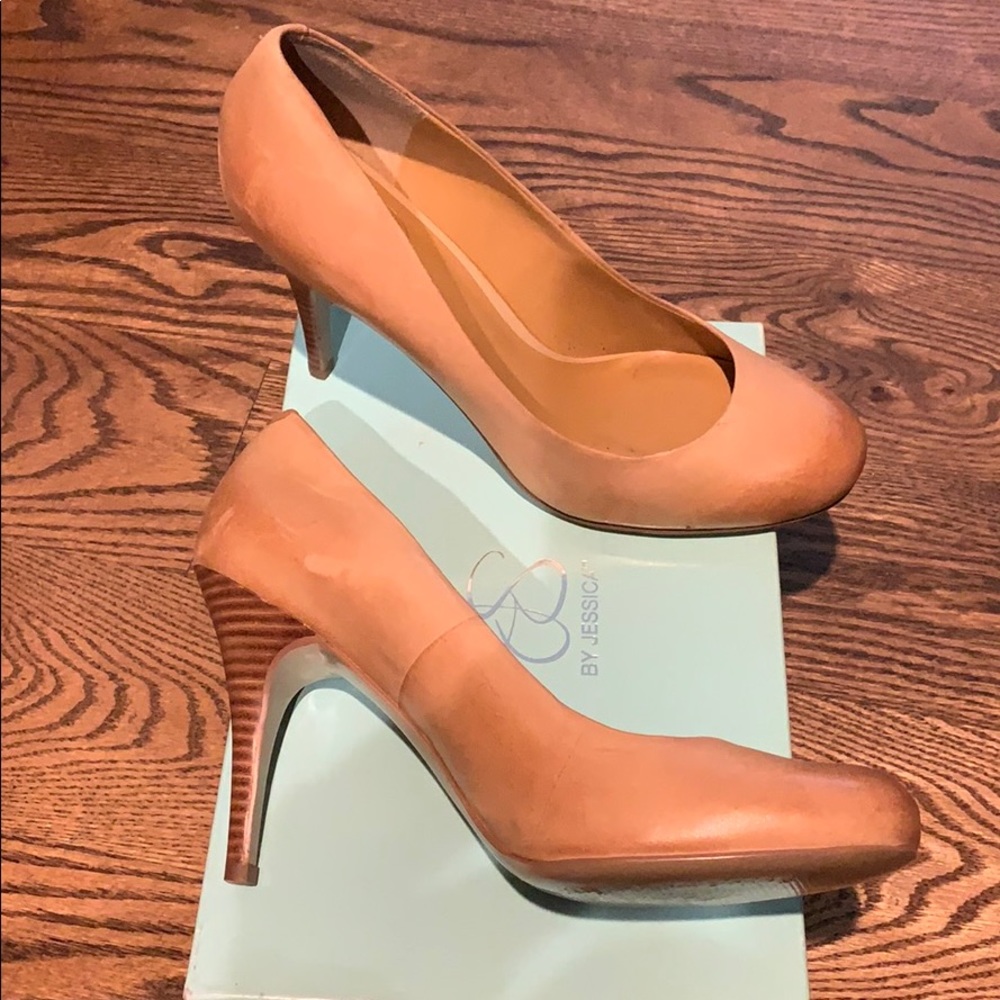 Jessica Simpson heels